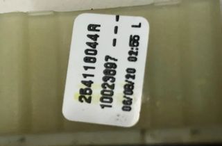 RENAULT Zoe 1 generation (2012-2023) Forreste venstre dør vindueskontakt 254116044R 31264807