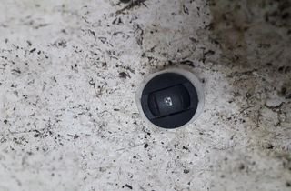 RENAULT Clio 3 generation (2005-2012) Forreste venstre dør vindueskontakt 17468705