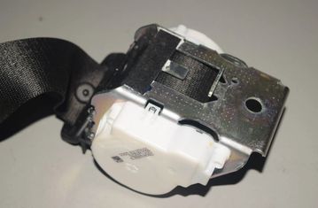 BMW X6 E71/E72 (2008-2012) Bagerste venstre sikkerhedssele 7285867 1983737