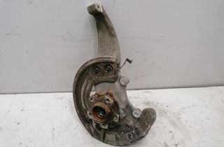 BMW 5 Series G30/G31 (2016-2023) Forreste venstre hjulnav 6884385 17743051