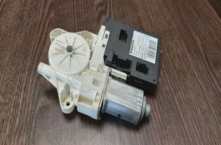 VOLVO V50 1 generation (2003-2012) Venstre front indvendigt åbningshåndtag 30737675,100605120002,992745100 27331132