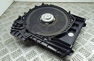 BMW 5 Series F10/F11 (2009-2017) Subwoofer 9195200 31161253