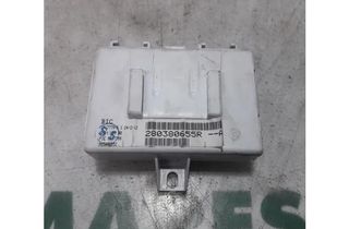 RENAULT Megane 3 generation (2008-2020) Navigationskontrolenhed 280384369R,280380004R,280380001R,280380005R,280380003R,280380655R,283468976R,283467680R,283467937R,283468105R,283463540R,283466187R 27741969