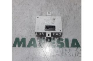 RENAULT Megane 3 generation (2008-2020) Navigationskontrolenhed 280384369R,280380004R,280380001R,280380005R,280380003R,280380655R,283468976R,283467680R,283467937R,283468105R,283463540R,283466187R 27744017