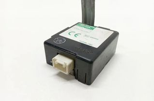 TOYOTA Previa 2 generation (2000-2006) Kontrolenhed til venstre bagdør 8974128131,2513000050 22725984