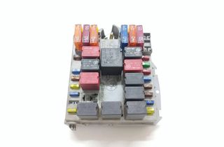 ALFA ROMEO 147 8R (2008-2017) Sikringsboks 51742420 27816824