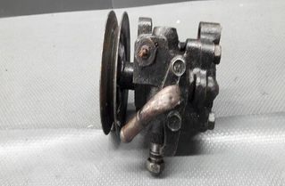 HYUNDAI Pony 2 generation (1982-1990) Servostyringspumpe 5711024000 27200988