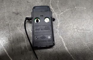 RENAULT Megane 1 generation (1995-2003) Forreste venstre dør vindueskontakt 414379058 30183193