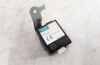 TOYOTA Previa 2 generation (2000-2006) Centrallås kontrolenhed 2513000050,8974128131 11651007