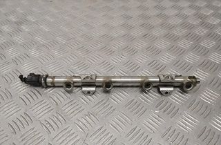 VOLKSWAGEN Passat B8 (2014-2023) Brændstofskinne 04E133320D 30332844