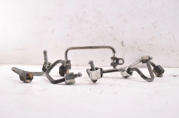 VOLKSWAGEN Caddy 3 generation (2004-2015) Brændstofinjektorens forsyningsledning/rør 33049379