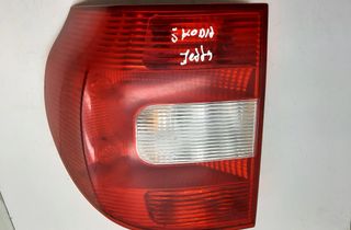 SKODA Yeti 1 generation (2009-2018) Venstre baglygte 5L0945111,5L0945257 15082171