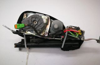 MERCEDES-BENZ C-Class W204/S204/C204 (2004-2015) Forreste højre sikkerhedssele 615275000 3969584