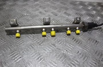 BMW 1 Series E81/E82/E87/E88 (2004-2013) Brændstofskinne 32888346