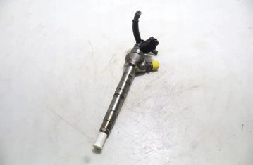 SKODA Octavia 1 generation (1996-2010) Brændstofinjektor 0445110471 32889064