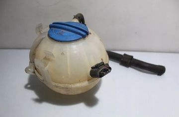 SKODA Superb 1 generation (2001-2008) Ekspansionsbeholder 32920024