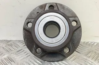 AUDI A6 C7/4G (2010-2020) Bagerste venstre hjulleje 4G0501611 34731327