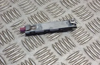 VOLKSWAGEN Touran 3 generation (2015-2023) Bootlid-antenneforstærker 5TA035577A 33333672