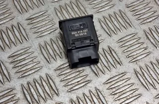 VOLKSWAGEN Touran 3 generation (2015-2023) SRS Switch 5Q919237 33335807