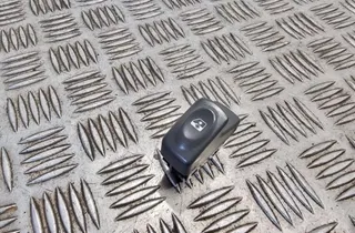 RENAULT Megane 1 generation (1995-2003) Bagerste højre dør vindueskontrolkontakt 432962k 33505909