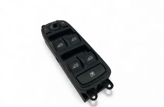 VOLVO V50 1 generation (2003-2012) Forreste venstre dør vindueskontakt 30773210 33498747