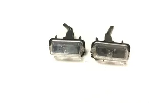 TOYOTA Avensis 3 generation (2009-2020) Nummerpladelys 33532438