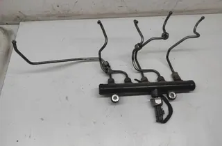 FORD Mondeo 4 generation (2007-2015) Brændstofskinne 9681649580 33239379