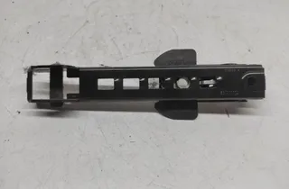 AUDI A4 B7/8E (2004-2008) Forreste venstre sikkerhedssele højdejusterer 8E0857833E 33240669