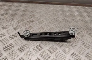 PORSCHE Panamera 970 (2009-2016) Forreste venstre sikkerhedssele højdejusterer 97080323100 33437265