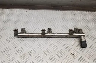 PORSCHE Cayenne 958 (2010-2018) Brændstofskinne 03H133317P 33445774