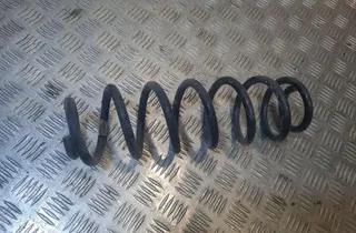 AUDI A3 8V (2012-2020) Bagerste venstre skruefjeder 5Q0511115 33485185