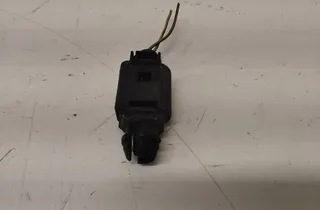 AUDI A4 B7/8E (2004-2008) Udvendig temperatursensor 1J0973702 34807400