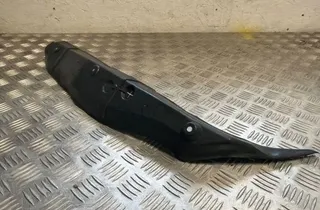 MERCEDES-BENZ C-Class W205/S205/C205 (2014-2023) Vinge færdiggørelse A2058890125 33167803