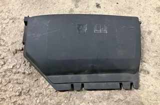 LAND ROVER Range Rover Evoque L538 (1 gen) (2011-2020) Dæksel til sikringsboks GK7214A076BA 33502798