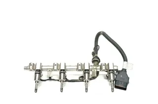 HYUNDAI ix35 1 generation (2009-2015) Brændstofindsprøjtningssæt 353502B110 34040843