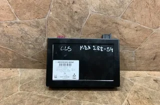 MERCEDES-BENZ CLS-Class C218/X218 (2011-2017) Bootlid-antenneforstærker A2219000100 33527398