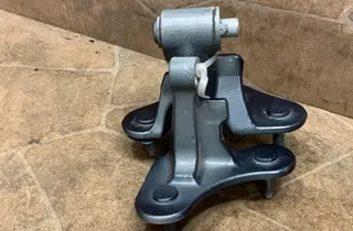 MERCEDES-BENZ GLE Coupe C292 (2015-2019) Forreste højre dørhængsel 33532297