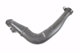 INFINITI Q30 1 generation (2016-2020) Venstre side intercoolerslange A6510901737 33235540