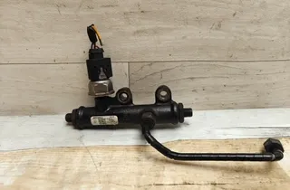 CITROËN C5 2 generation (2008-2017) Brændstofskinne A2C20001297 33118239