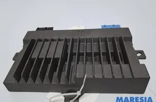 OPEL Grandland X 1 generation (2017-2023) Lydforstærker 9825899680,1634199780 33531296