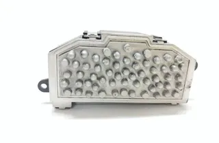 AUDI Q3 8U (2011-2020) Varmeblæsermotor/blæsermodstand 3C0907521F 35106339