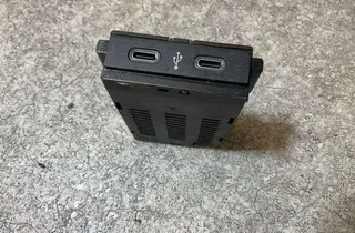 VOLKSWAGEN Transporter T6 (2015-2024) USB 2G6035726 33812983