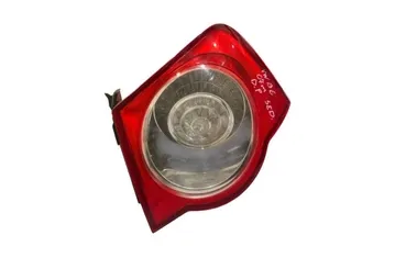 VOLKSWAGEN Passat B6 (2005-2010) Baglygte højre baglygte 3C5945096H 35104575