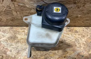 PEUGEOT Boxer 3 generation (2006-2024) Servostyringsvæsketank/-beholder 33321557