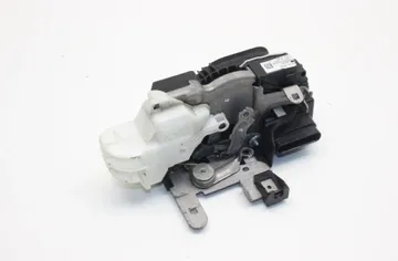 VOLVO V40 2 generation (2012-2020) Forreste højre dørlås 31440392 27936995