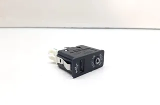 BMW X3 F25 (2010-2017) Yderligere musikafspillerstik 9237653 33677533