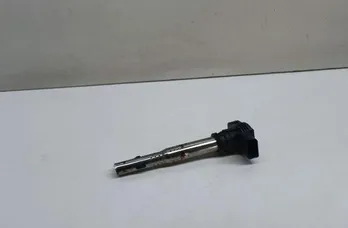 AUDI A4 B9/8W (2015-2024) Højspændings tændspole 07K905715F 33678312