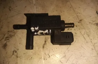 VOLVO XC90 1 generation (2002-2014) Magnetventil 30670448 23450246