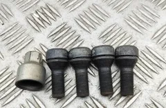 BMW X1 F48/F49 (2015-2023) Låsehjulsboltesæt 2453961 33945784