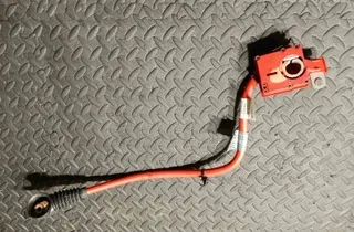 BMW 6 Series F06/F12/F13 (2010-2018) Positivt batterikabel 9217034 35104862